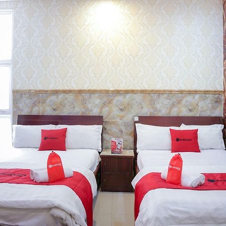 Reddoorz Plus Near Mien Tay Bus Station 2 Hô Chi Minh-Ville Extérieur photo