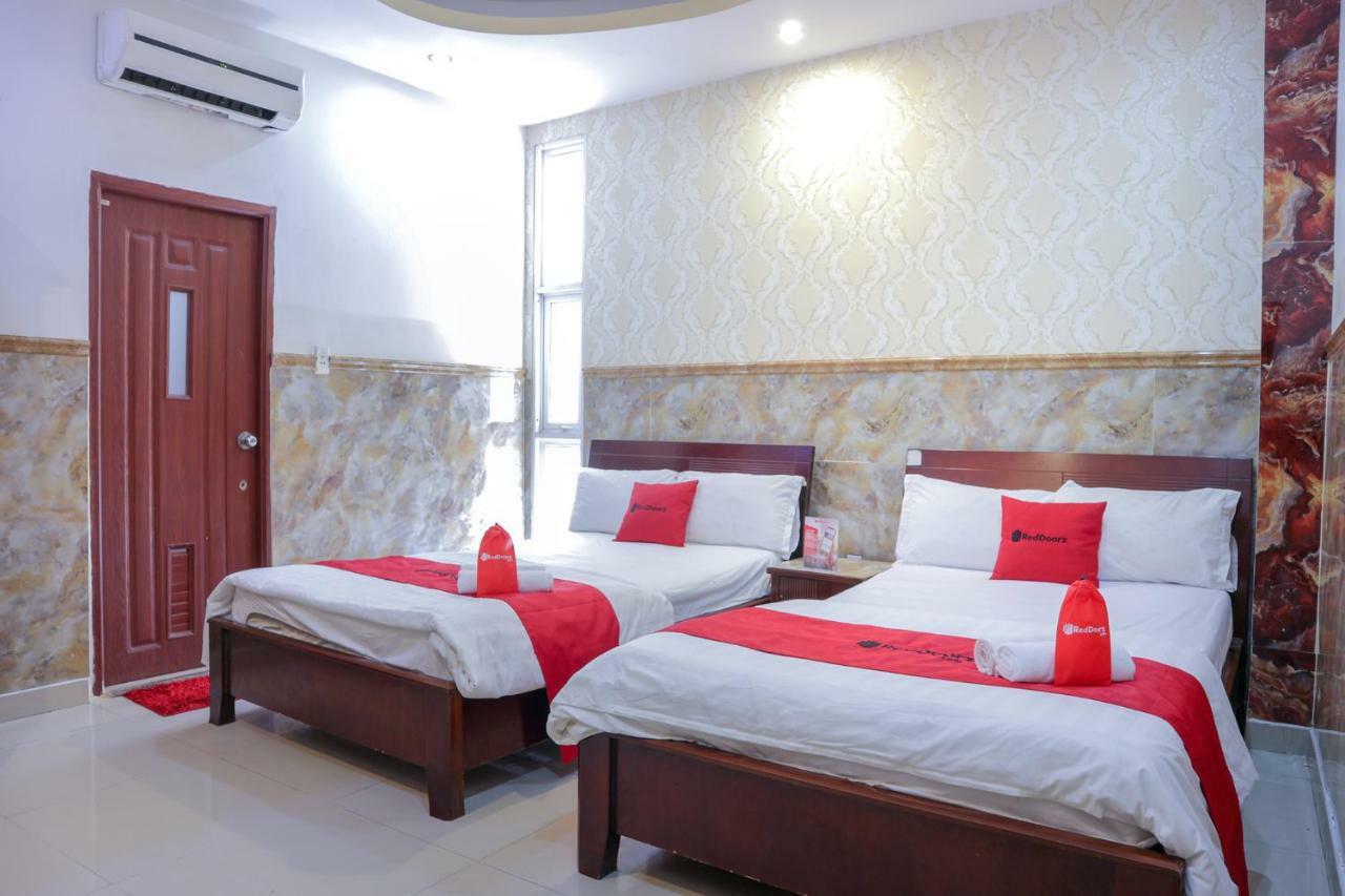Reddoorz Plus Near Mien Tay Bus Station 2 Hô Chi Minh-Ville Extérieur photo