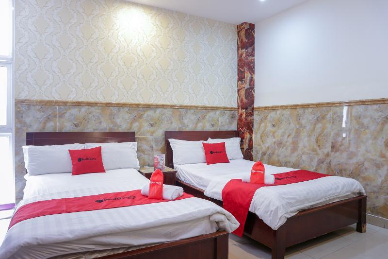 Reddoorz Plus Near Mien Tay Bus Station 2 Hô Chi Minh-Ville Extérieur photo